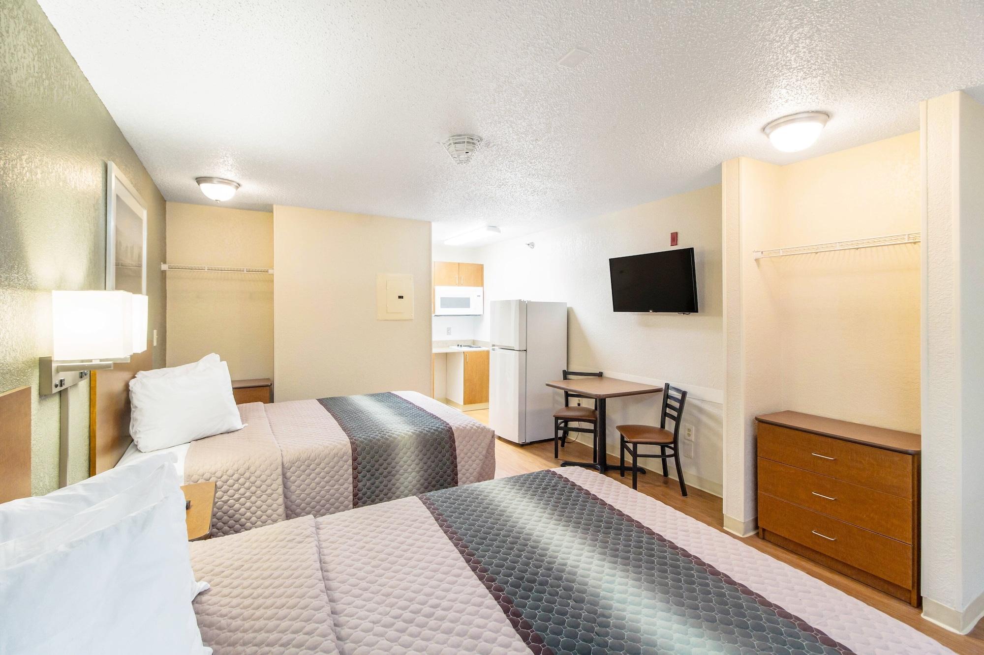 Hometowne - West Oaks - Energy Corridor Motel
